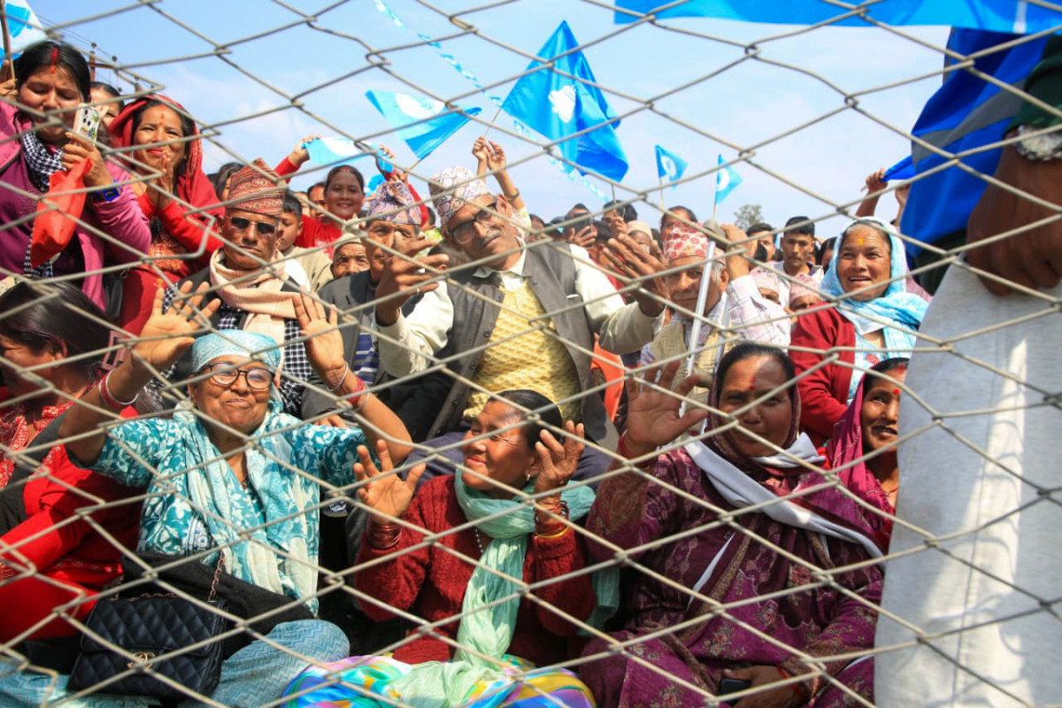 ड्रोनबाट यस्तो देखियो सुर्खेतमा रास्वपाको परिवर्तन उद्घोष सभा (तस्विरहरु)